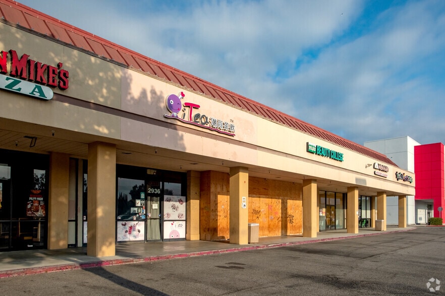 2910-2978 Aborn Square Rd, San Jose, CA for lease - Building Photo - Image 2 of 3
