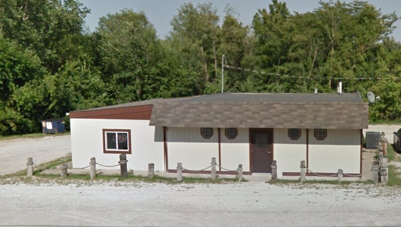 7695 NW Beaver Dr, Johnston, IA for sale Building Photo- Image 1 of 1