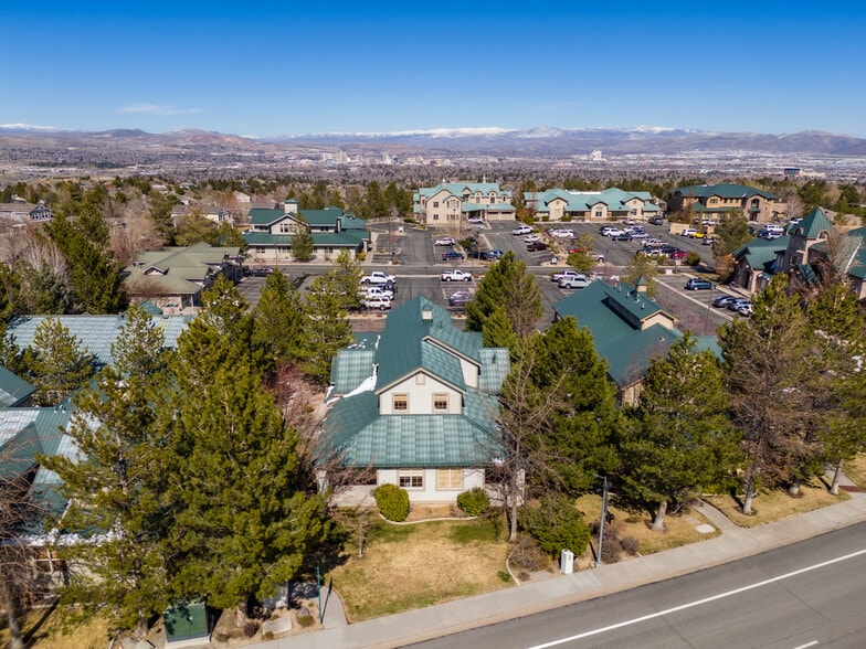4747 Caughlin Pky, Reno, NV for lease - Building Photo - Image 3 of 8