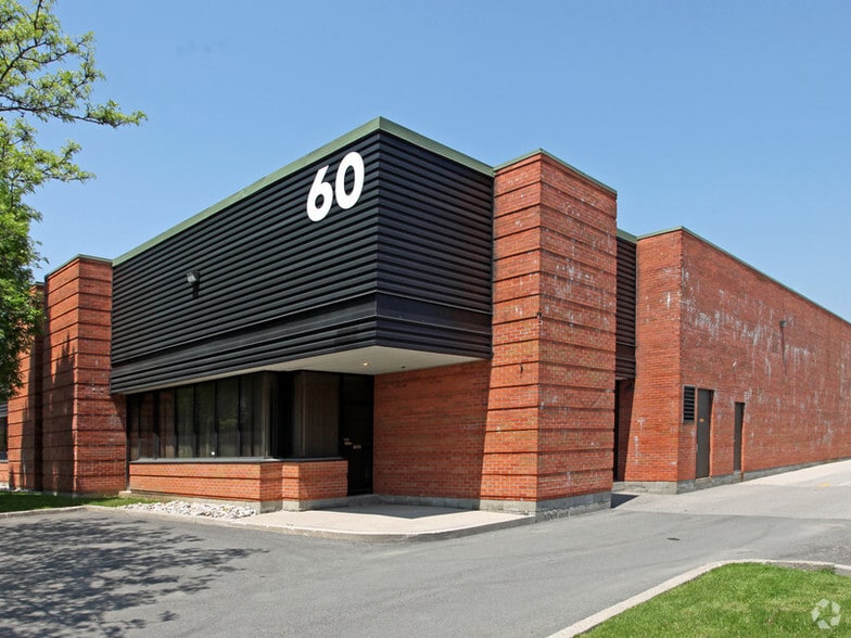 60 Bentley St, Markham, ON for lease - Primary Photo - Image 1 of 6