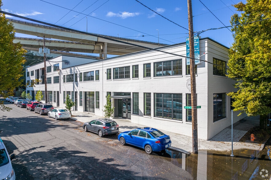 1715 NW 17th Ave, Portland, OR for lease - Primary Photo - Image 1 of 24
