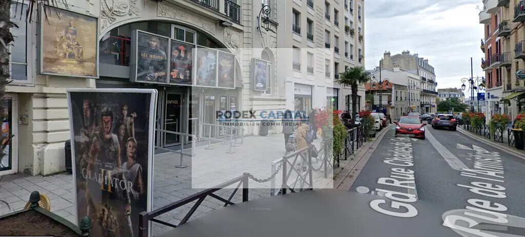 Location Commerce 250 m² - Photo 1