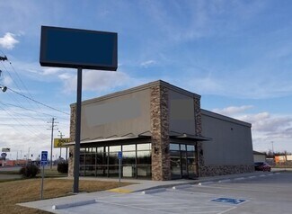 More details for 3320 Irvin Cobb Dr, Paducah, KY - Retail for Sale