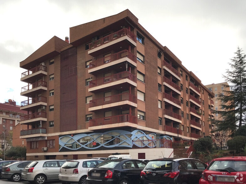 Multifamily in Guadalajara, Guadalajara for sale - Building Photo - Image 2 of 2