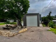 15002 Iowa St, Austin TX - Warehouse