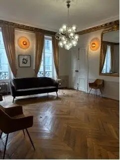 Office in Paris for lease - Interior Photo - Image 3 of 4