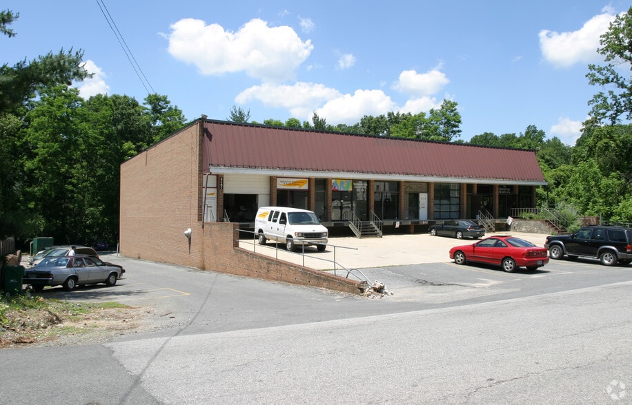 4261-4277 Howard Ave, Kensington, MD for lease - Building Photo - Image 3 of 3