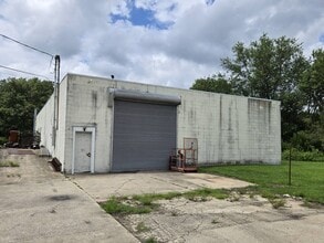 675 Lebanon Ave, Williamstown, NJ for lease Building Photo- Image 1 of 3