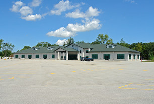 410 E Us-30 Hwy, Schererville IN - Motel