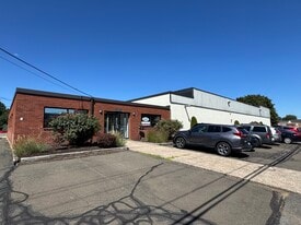 350 N Cherry Street Ext, Wallingford CT - Warehouse