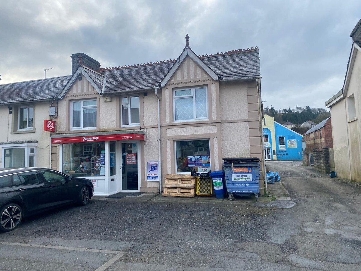 2-3 Bridge St, Llanybydder for sale Primary Photo- Image 1 of 1