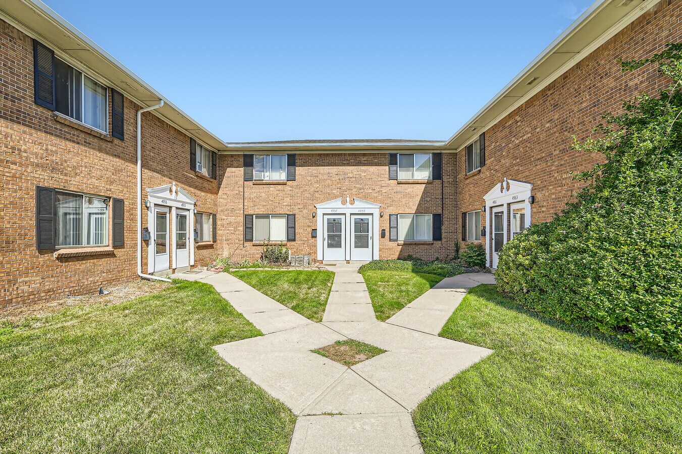 4949 E Iliff Ave, Denver, CO 80222 Iliff Townhomes