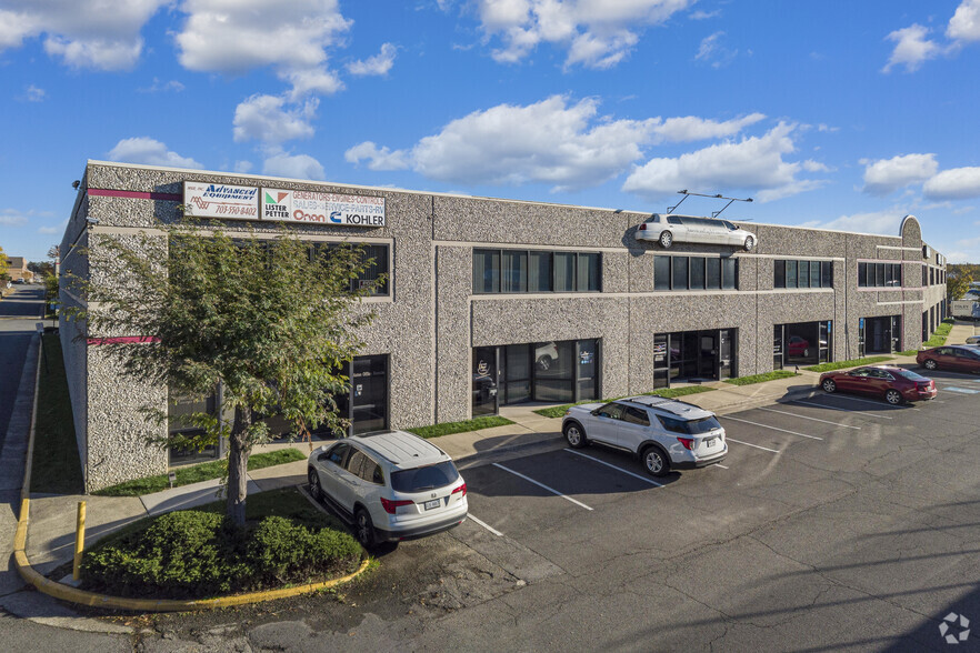 8390 Terminal Rd, Lorton, VA for lease - Building Photo - Image 1 of 31