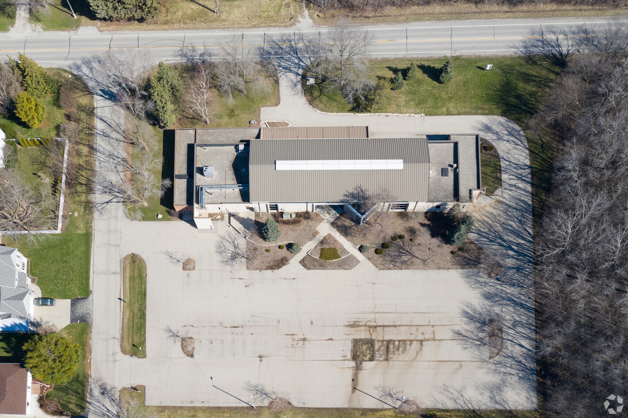 2525 3 Mile Rd, Racine, WI for lease Building Photo- Image 1 of 5