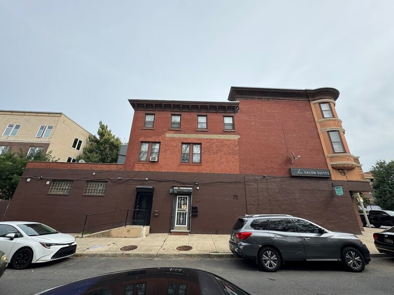 1641 W Girard Ave, Philadelphia, PA for sale - Building Photo - Image 2 of 28
