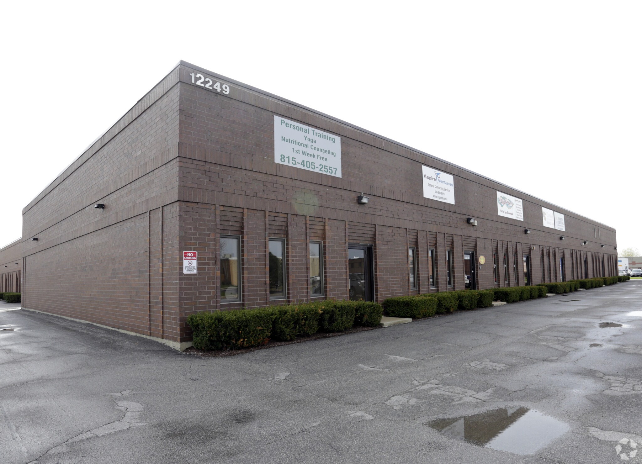 12249 Rhea Dr, Plainfield, IL for sale Primary Photo- Image 1 of 1