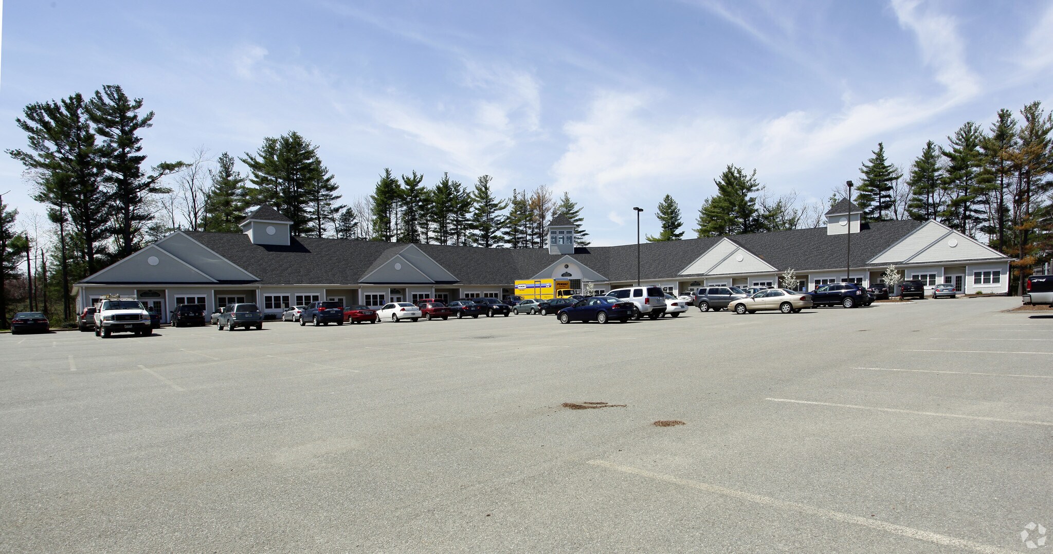 1B Commons Dr, Londonderry, NH for sale Primary Photo- Image 1 of 1