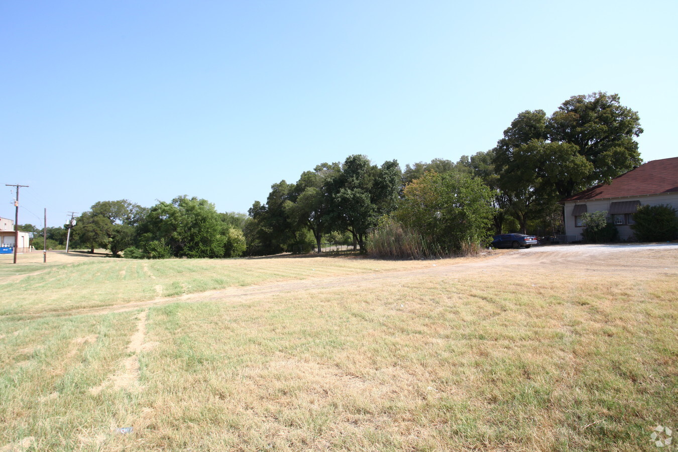 706 E Broad St, Mansfield, TX 76063 | LoopNet