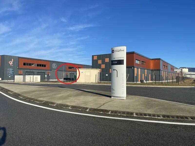 Flex in Aoste for sale Building Photo- Image 1 of 9