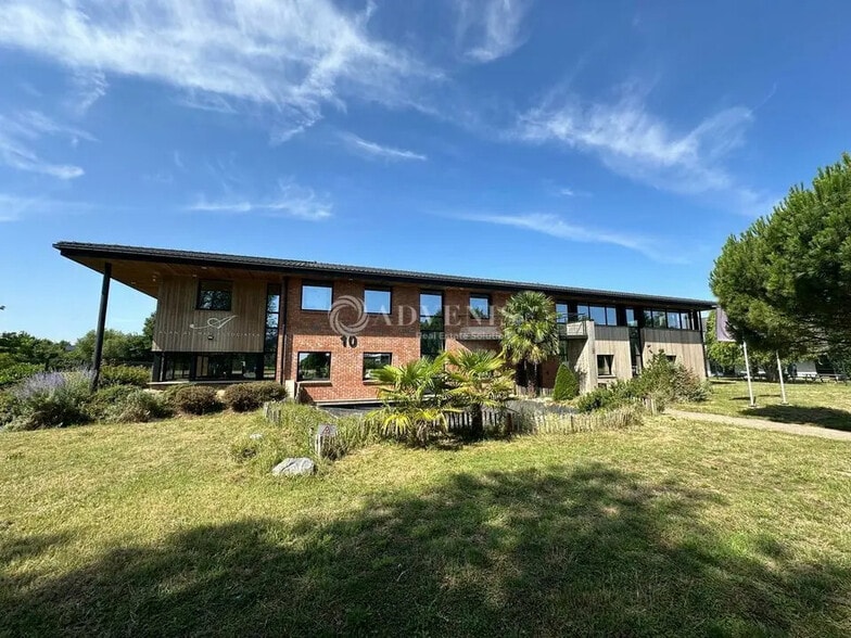 Office in VILLENEUVE-D'ASCQ for lease - Building Photo - Image 2 of 12