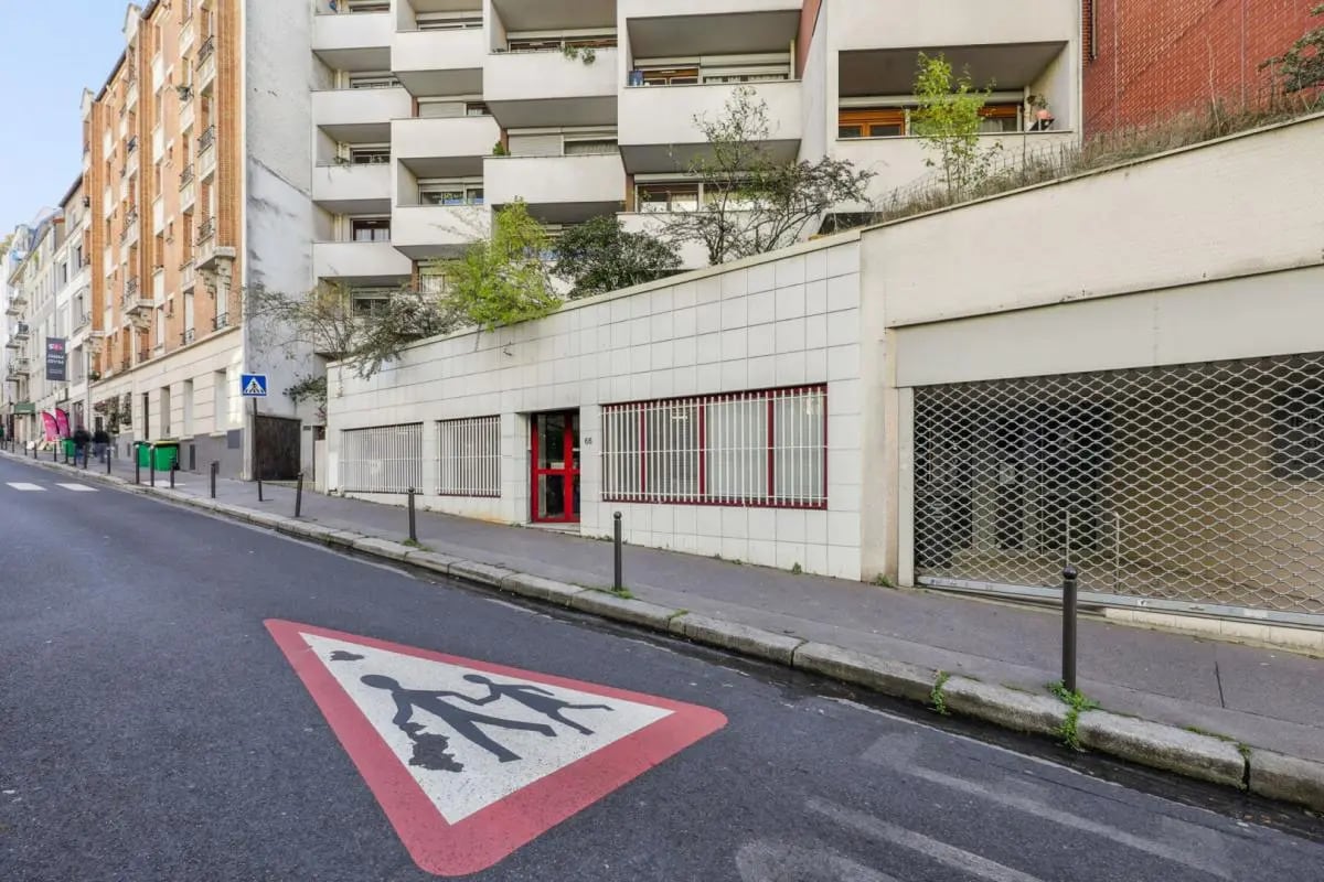 66 Rue De Romainville, Paris for lease Building Photo- Image 1 of 18