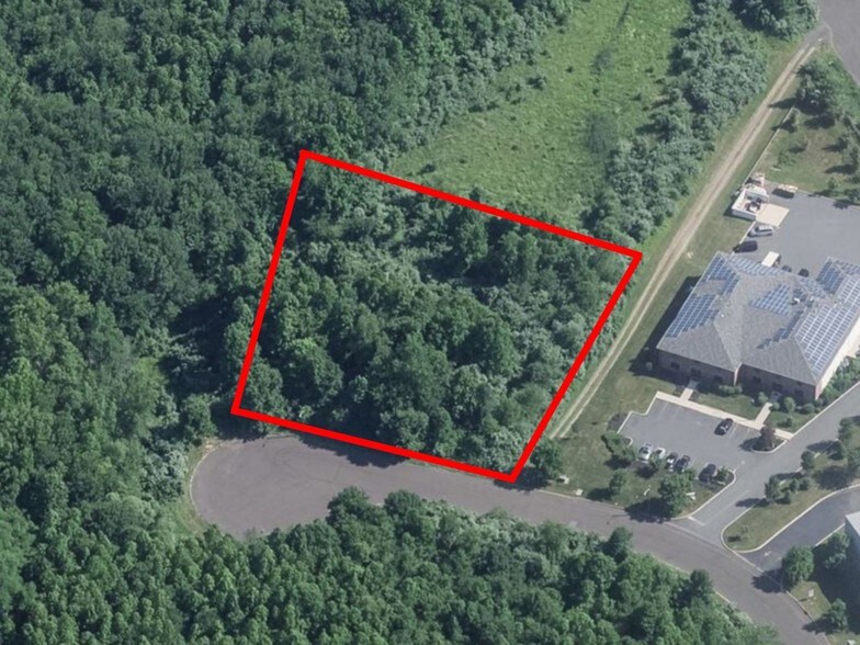 119 N Gold Dr, Robbinsville, NJ for sale - Primary Photo - Image 1 of 16