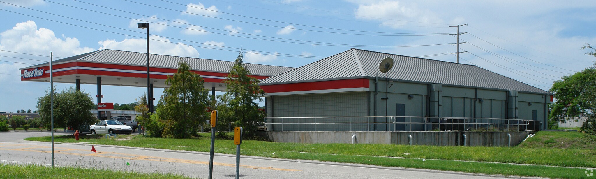 6839 Ridge Rd, Port Richey, FL for sale Primary Photo- Image 1 of 1