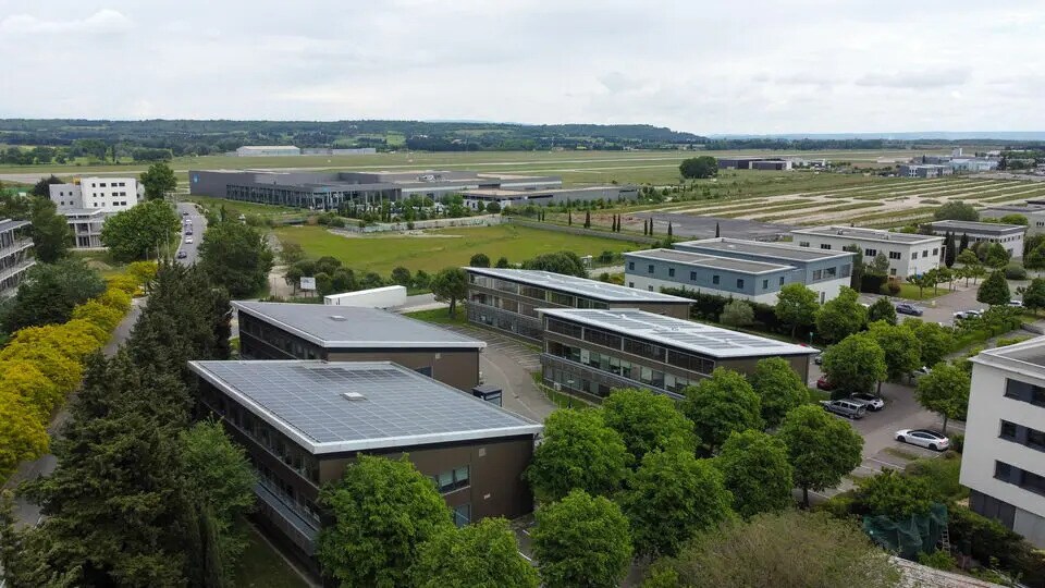 Office in Avignon for lease - Aerial - Image 1 of 9