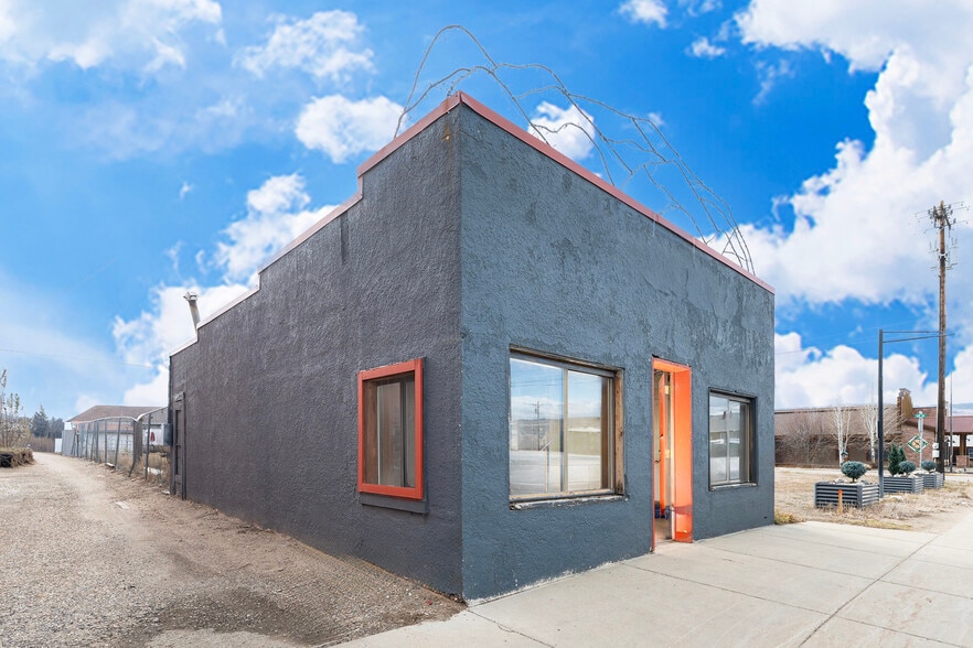 104 US  HWY 40 hwy, Kremmling, CO for sale - Primary Photo - Image 1 of 19