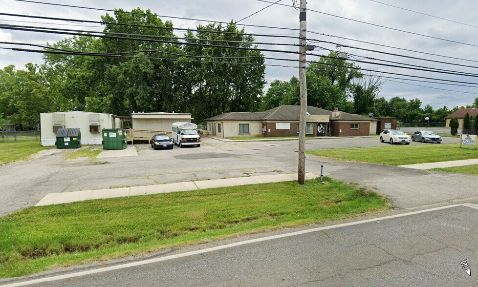 2511 Mock Rd, Columbus, OH for sale - Building Photo - Image 2 of 13