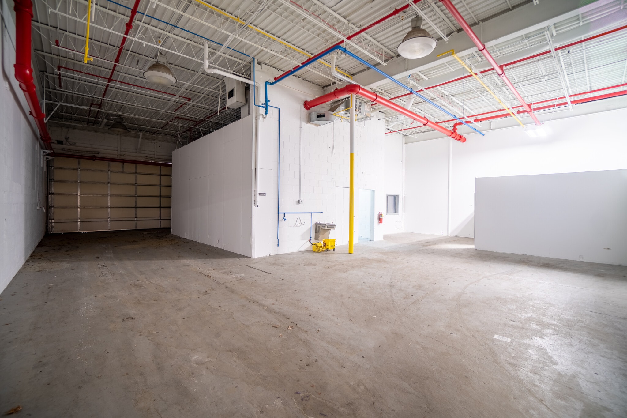 4609-4801 W Woolworth Ave, Milwaukee, WI for lease Interior Photo- Image 1 of 10