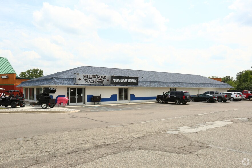 3449 Miller Rd, Flint, MI for sale - Primary Photo - Image 1 of 1