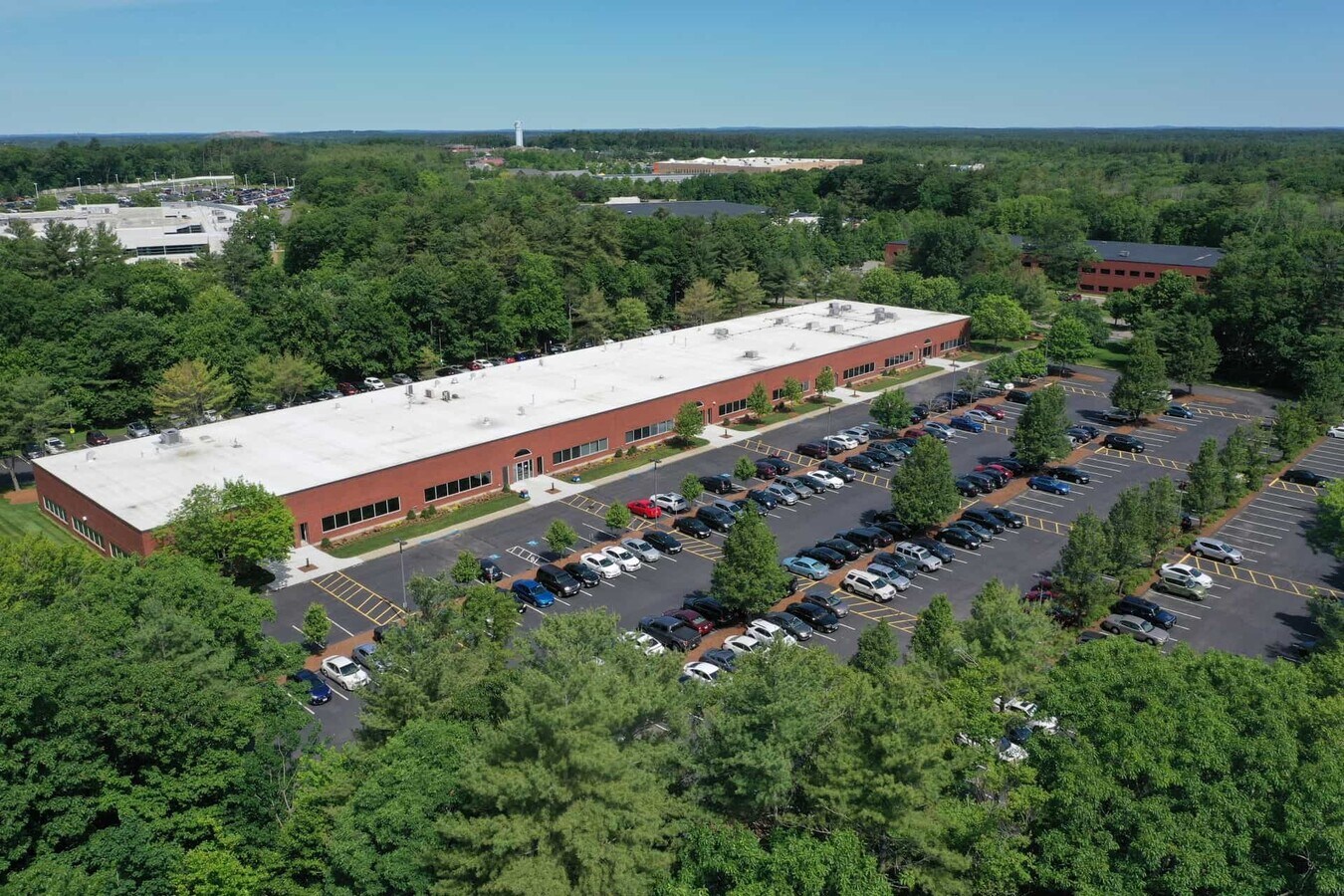 375 Paramount Dr, Raynham, MA 02767 Flex for Lease