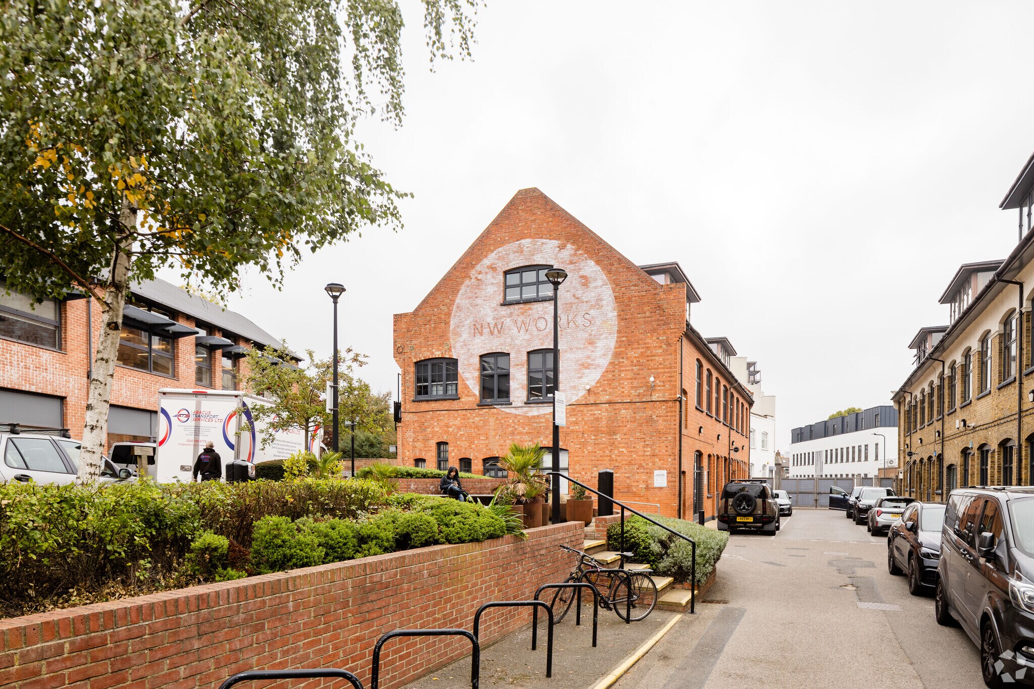 135 Salusbury Rd, London for sale Primary Photo- Image 1 of 1