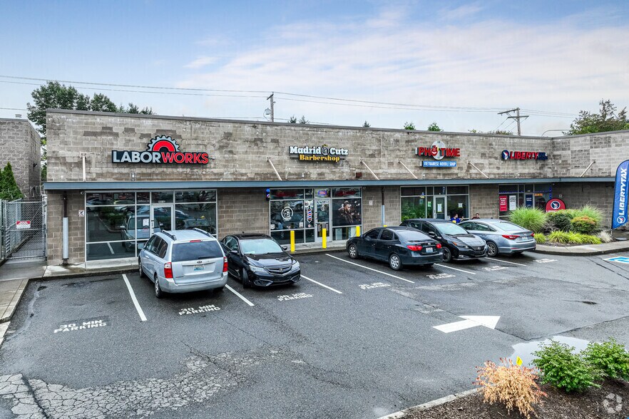 901-905 Auburn Way N, Auburn, WA for sale - Primary Photo - Image 1 of 1