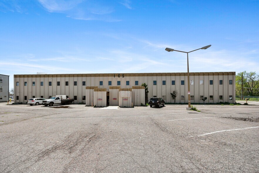8550 W 14th Ave, Lakewood, CO for sale - Building Photo - Image 2 of 22