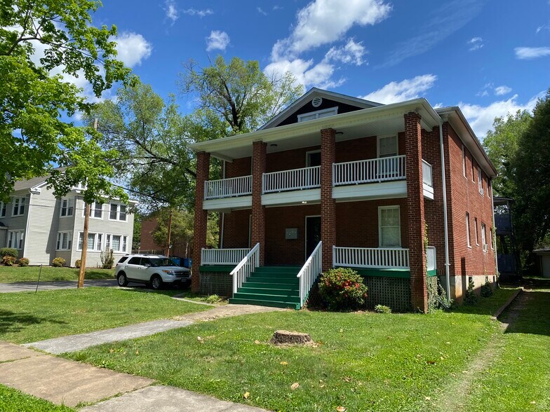 2037 Laburnum Ave SW, Roanoke, VA for sale - Primary Photo - Image 1 of 1