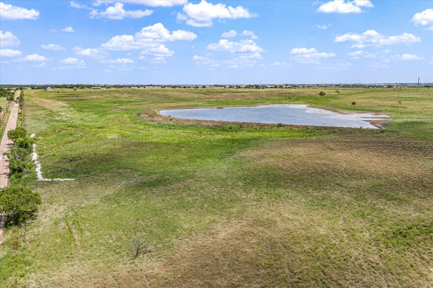 9401 County Road 1232, Godley, TX for sale - Building Photo - Image 3 of 10