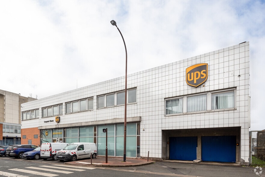 Flex in Charenton-le-Pont for lease - Building Photo - Image 2 of 7