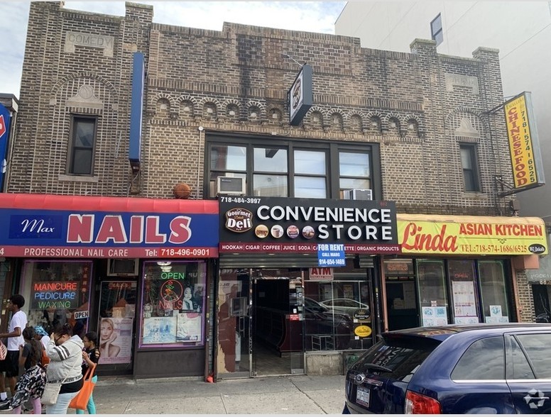 882 Dekalb Ave, Brooklyn, NY for lease - Building Photo - Image 2 of 3