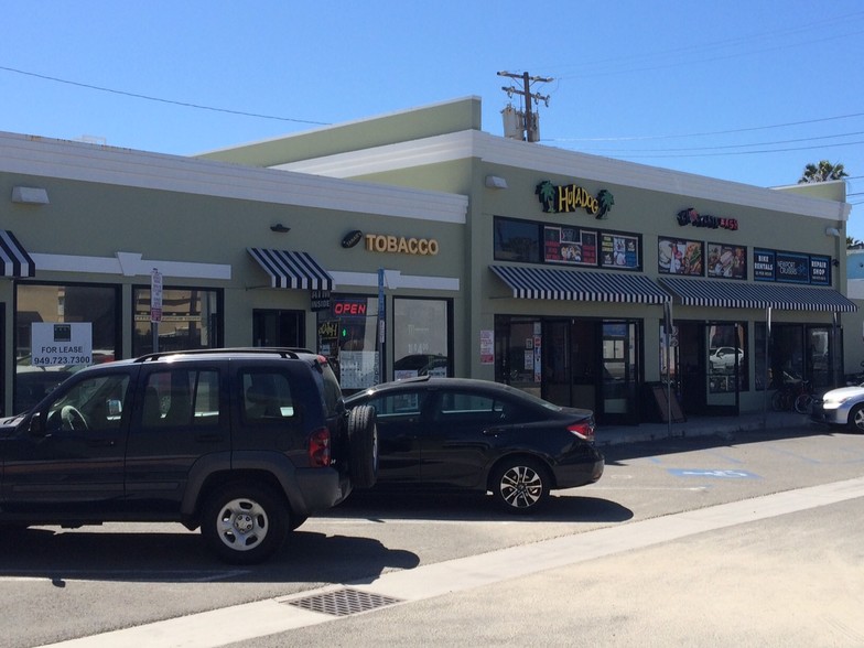 2209-2233 W Balboa Blvd, Newport Beach, CA for lease - Building Photo - Image 3 of 7