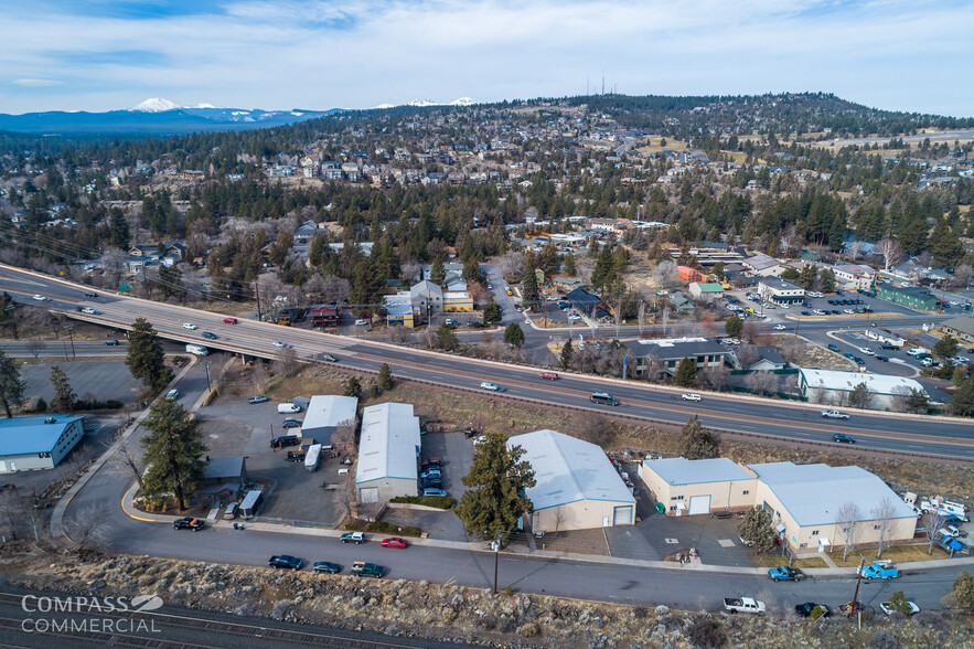 2185 NE 2nd St, Bend, OR for lease - Building Photo - Image 2 of 16