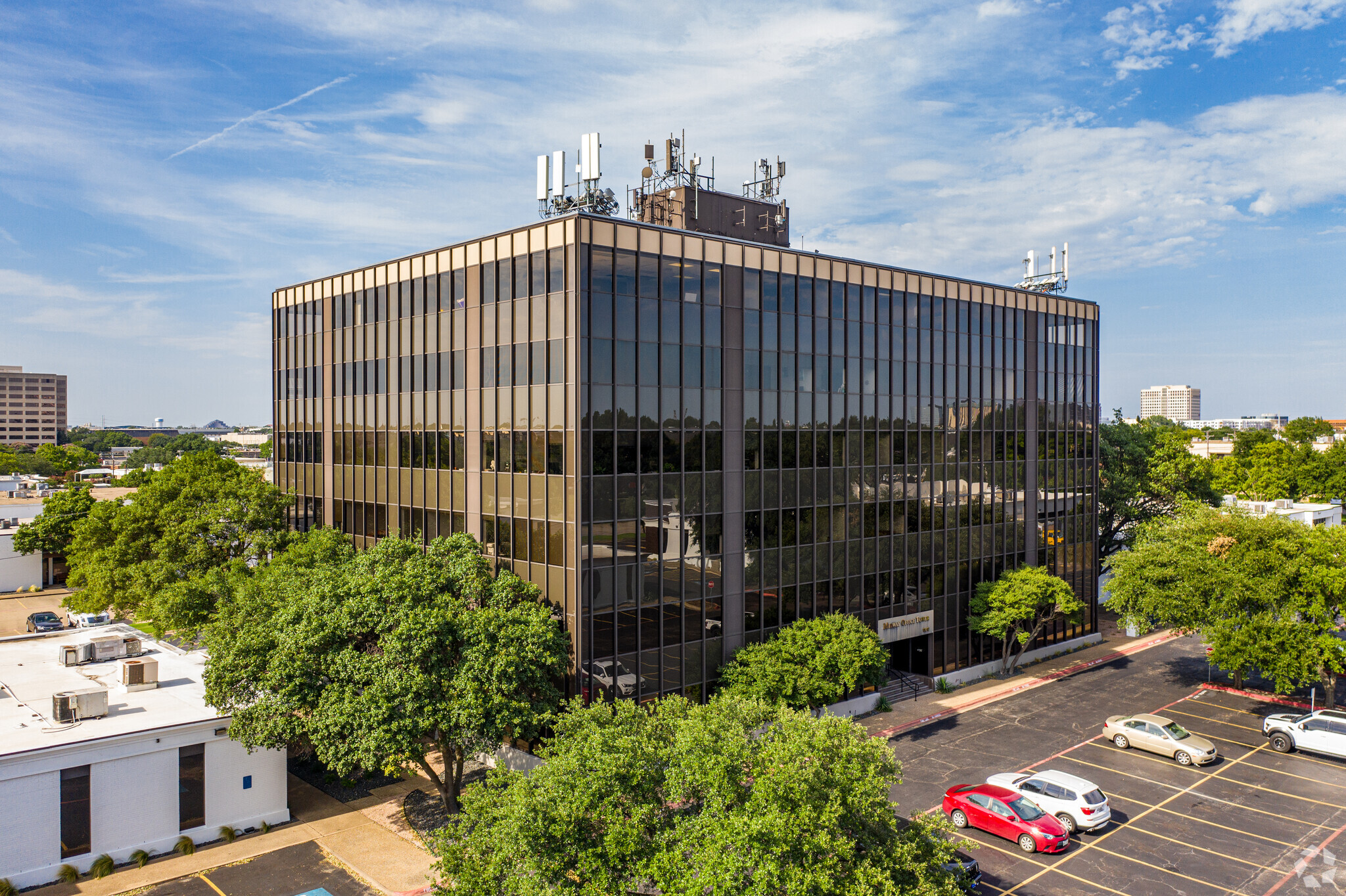 13740 Midway Rd, Farmers Branch, TX for lease Building Photo- Image 1 of 10