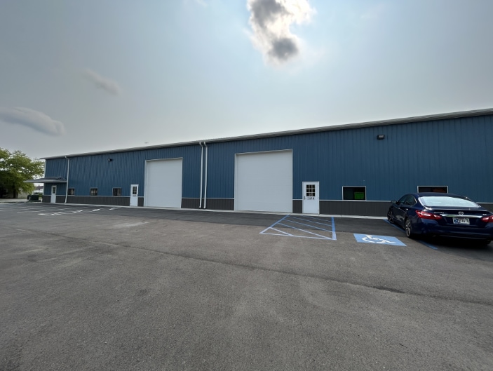 1680-1690 E Porter St, Crown Point, IN for lease - Building Photo - Image 3 of 10