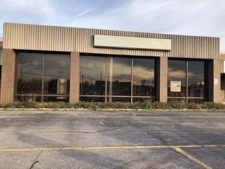 2300 S Hamilton Rd, Columbus, OH for lease - Building Photo - Image 1 of 13