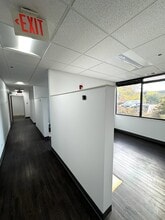 1250 N Mill St, Naperville, IL for lease Interior Photo- Image 2 of 8