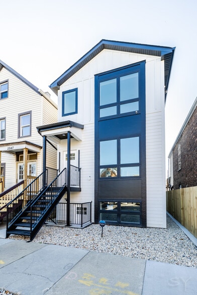 1245 S Fairfield Ave, Chicago, IL for sale - Building Photo - Image 2 of 61