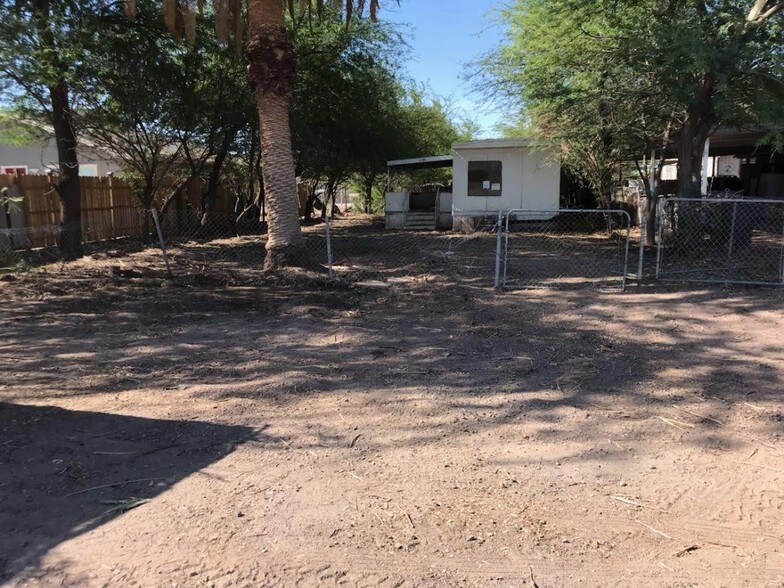 1781 El Centro, Seeley, CA 92273