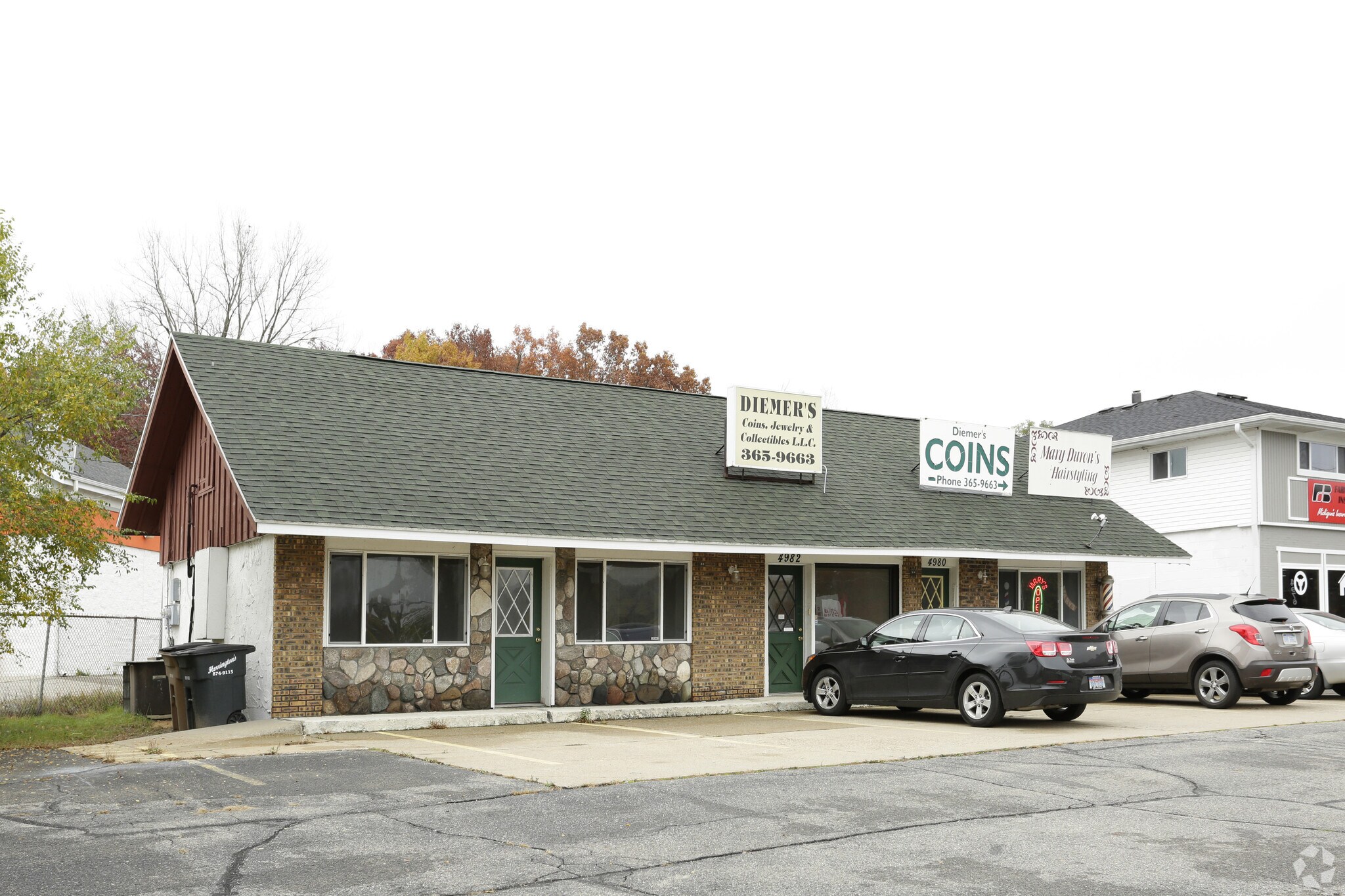 4980 Plainfield Ave NE, Grand Rapids, MI for sale Primary Photo- Image 1 of 1