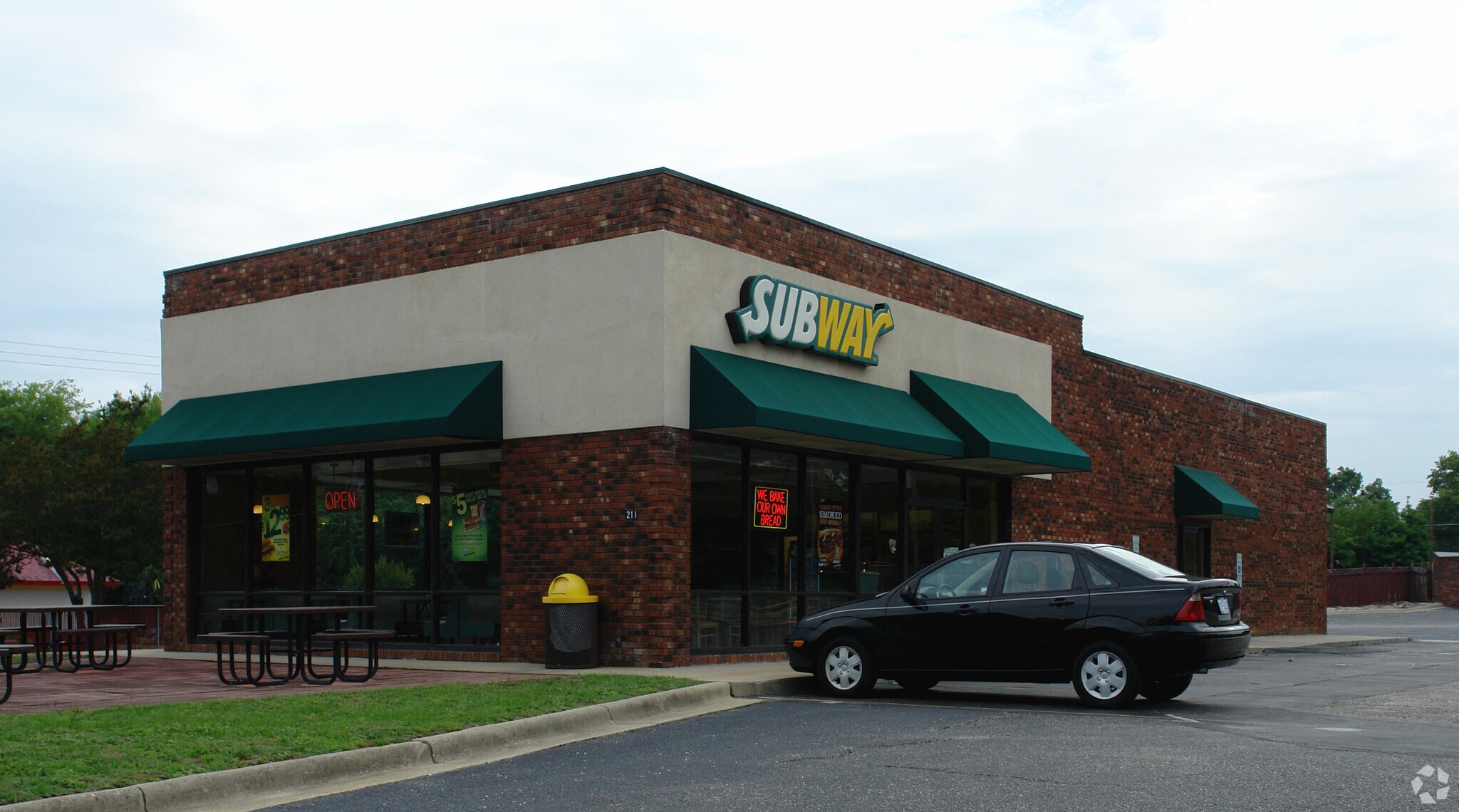 211 Murchison Rd, Spring Lake, NC for sale Primary Photo- Image 1 of 1